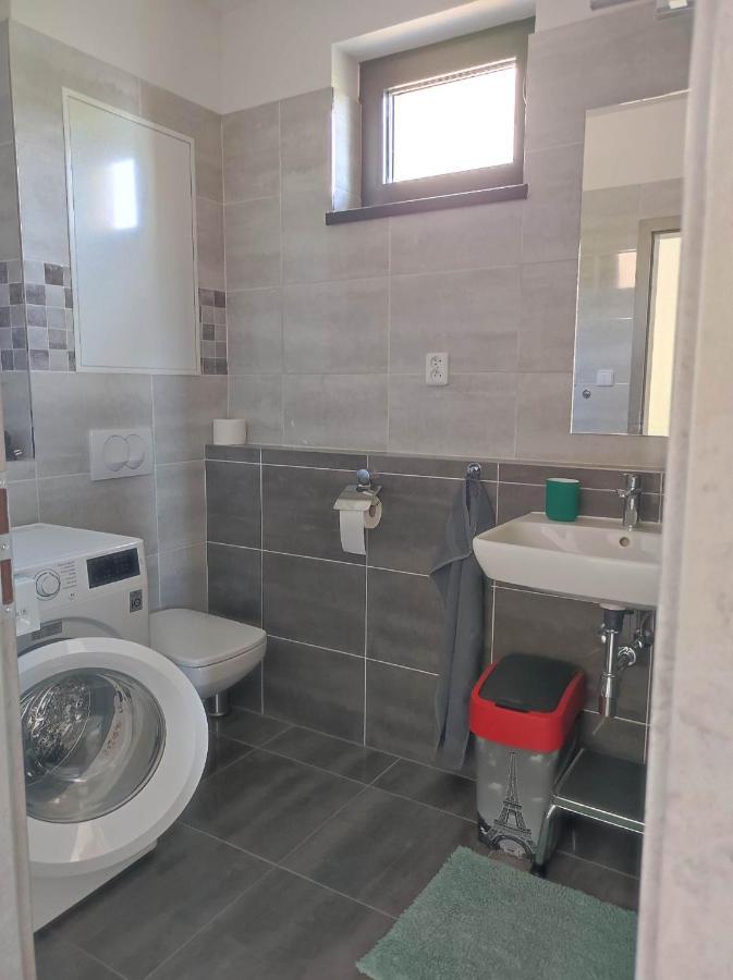 Mezadler Apartment Kosice Ngoại thất bức ảnh